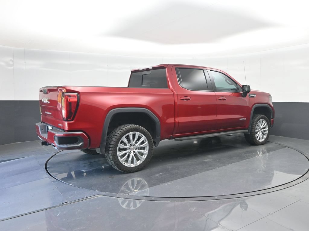 Used 2024 GMC Sierra 1500 AT4 w/ Technology Package AWD/4WD image 15