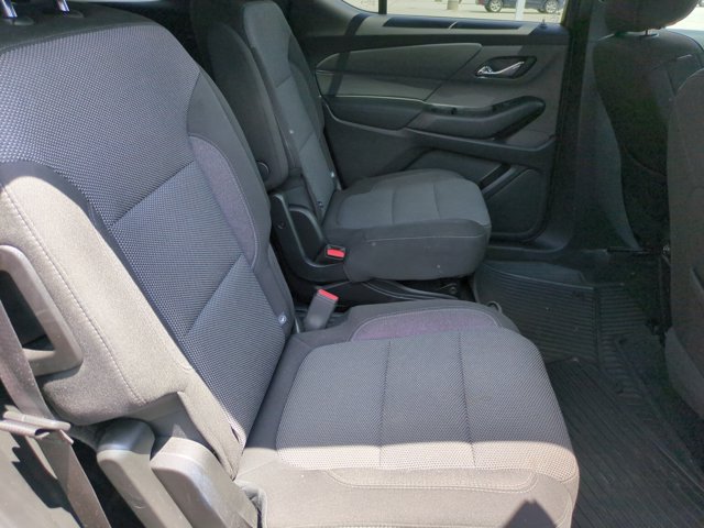 Used 2023 Chevrolet Traverse LT FWD image 33