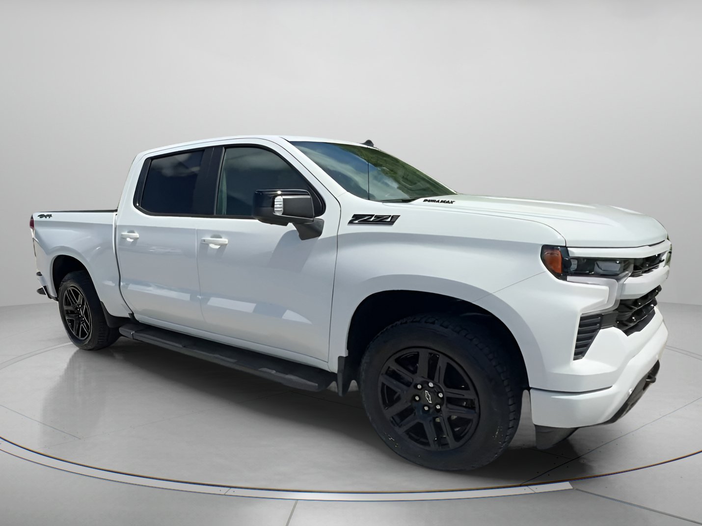 Used 2025 Chevrolet Silverado 1500 RST w/ Dark Appearance Package AWD/4WD image 4