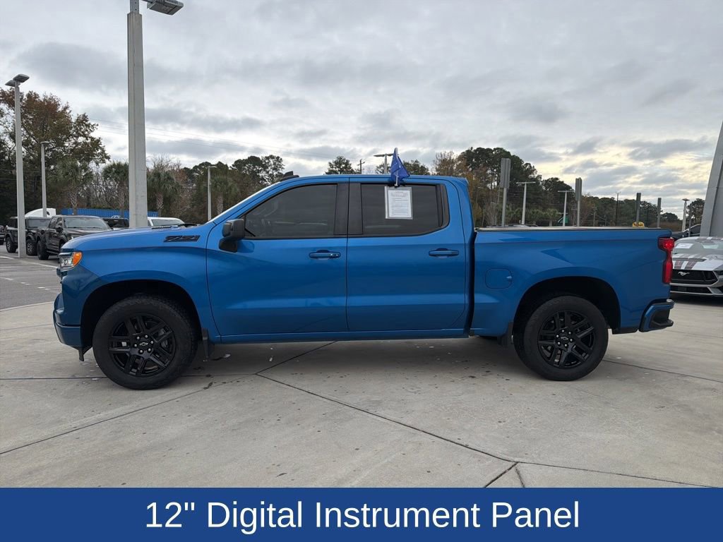 Used 2022 Chevrolet Silverado 1500 RST image 2