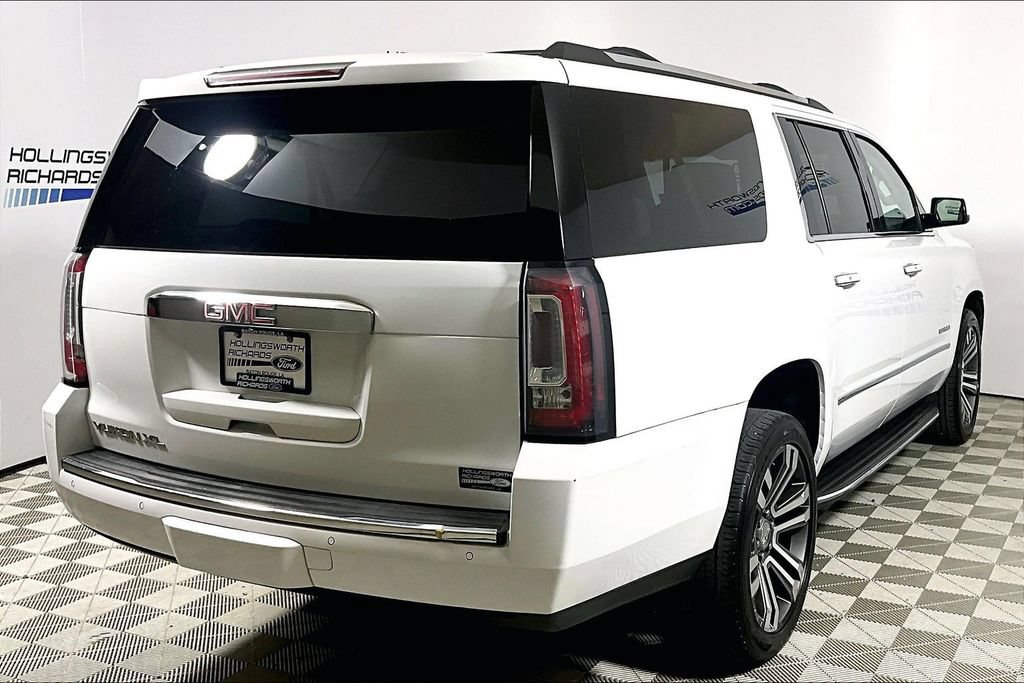 Used 2019 GMC Yukon XL Denali w/ Open Road Package RWD image 9