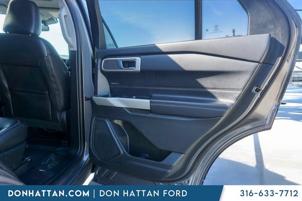Certified 2022 Ford Explorer XLT w/ Equipment Group 202A AWD/4WD image 27