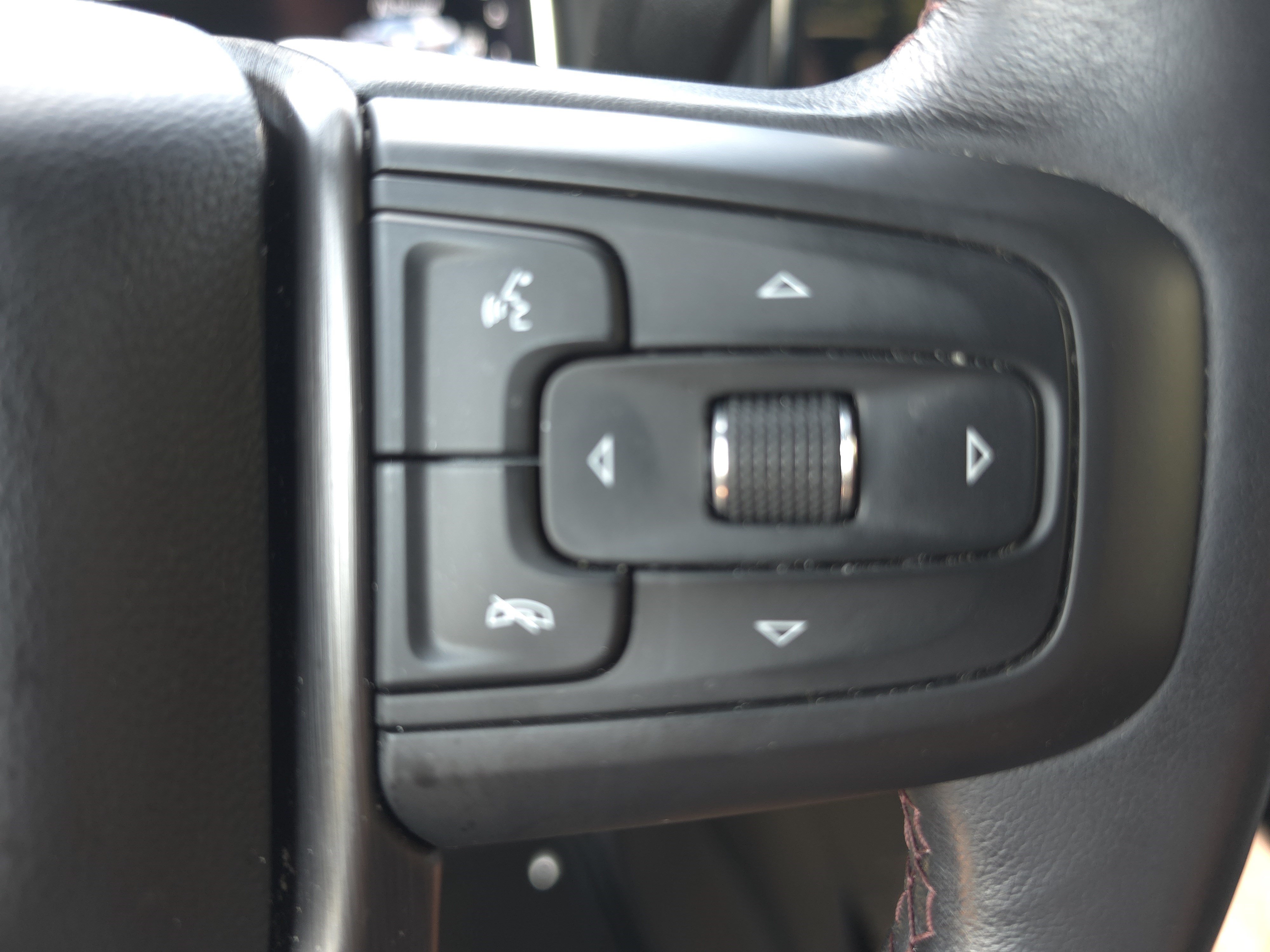 Used 2025 GMC Sierra 2500 AT4X AWD/4WD image 19