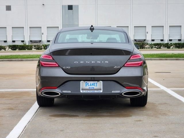 Used 2025 Genesis G70 2.5T image 4