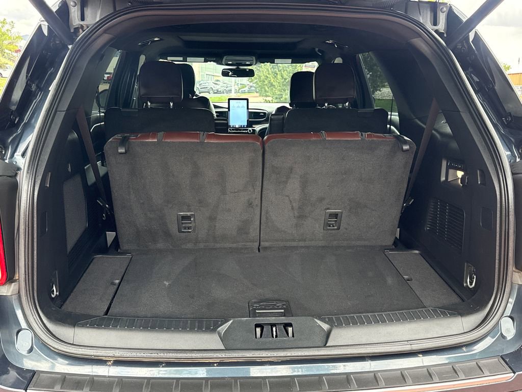 Certified 2023 Ford Explorer Platinum w/ Technology Package AWD/4WD image 8