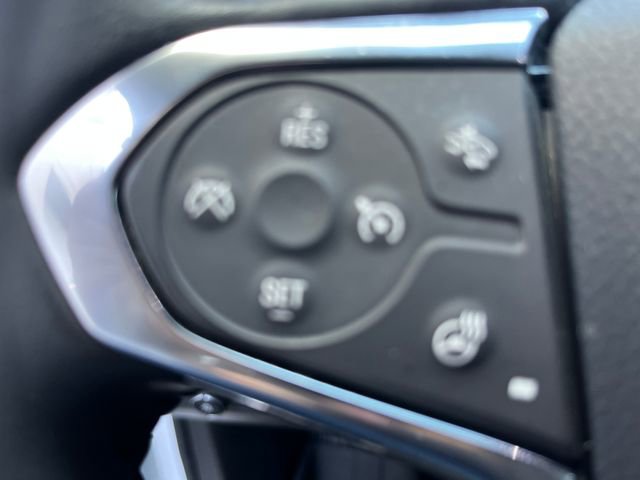 Used 2019 Chevrolet Traverse Premier w/ Driver Confidence II Package FWD image 32