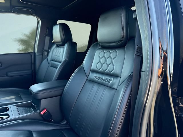 Used 2022 Nissan Frontier PRO-4X w/ Pro-4X Premium Package AWD/4WD image 19