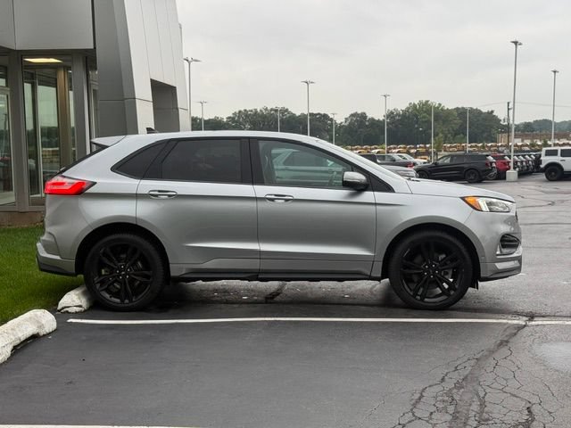 Certified 2024 Ford Edge ST w/ Equipment Group 401A AWD/4WD image 6