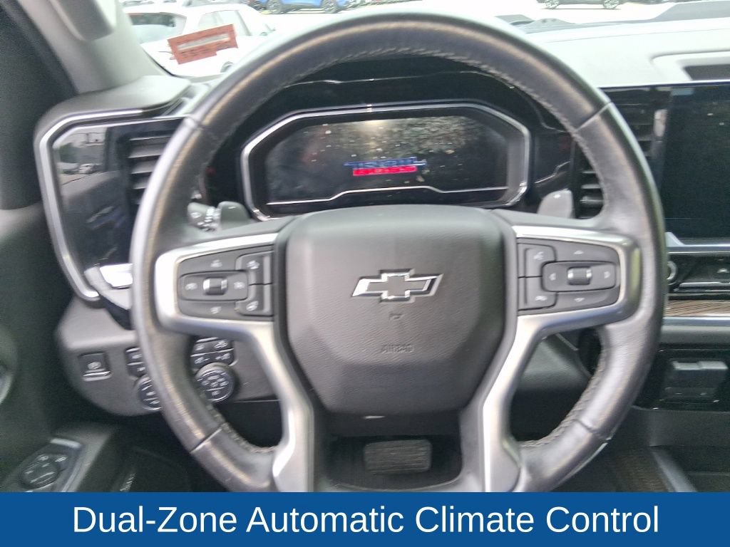 Used 2022 Chevrolet Silverado 1500 LT Trail Boss w/ LT Trail Boss Premium Package AWD/4WD image 22