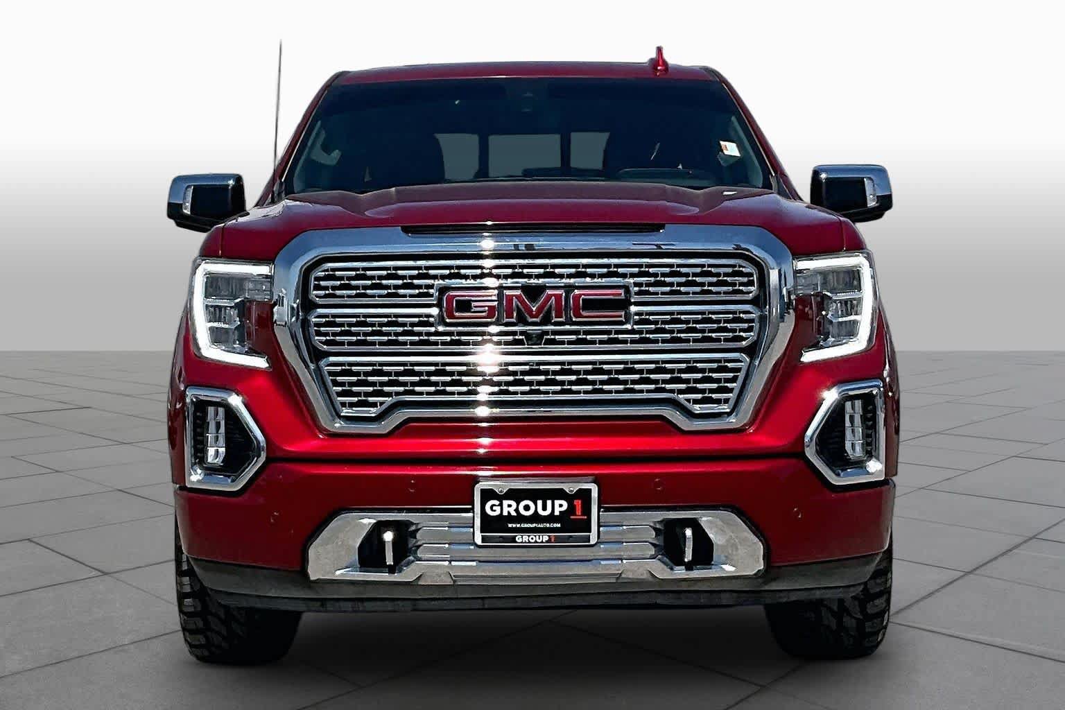 Used 2022 GMC Sierra 1500 Denali w/ Denali Reserve Package AWD/4WD image 4