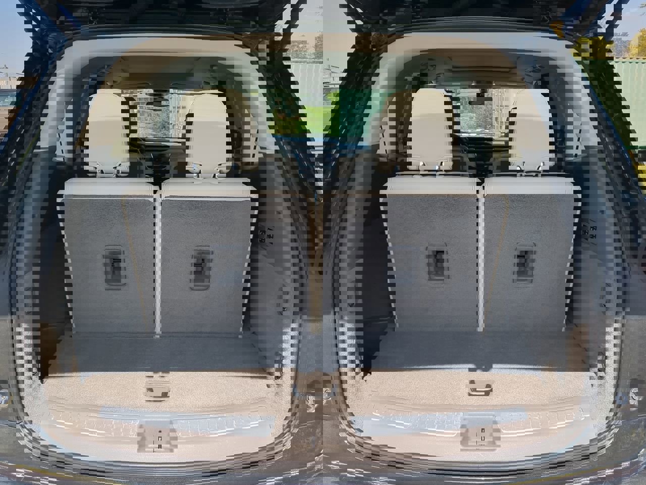 Used 2020 Cadillac XT6 Premium Luxury image 11