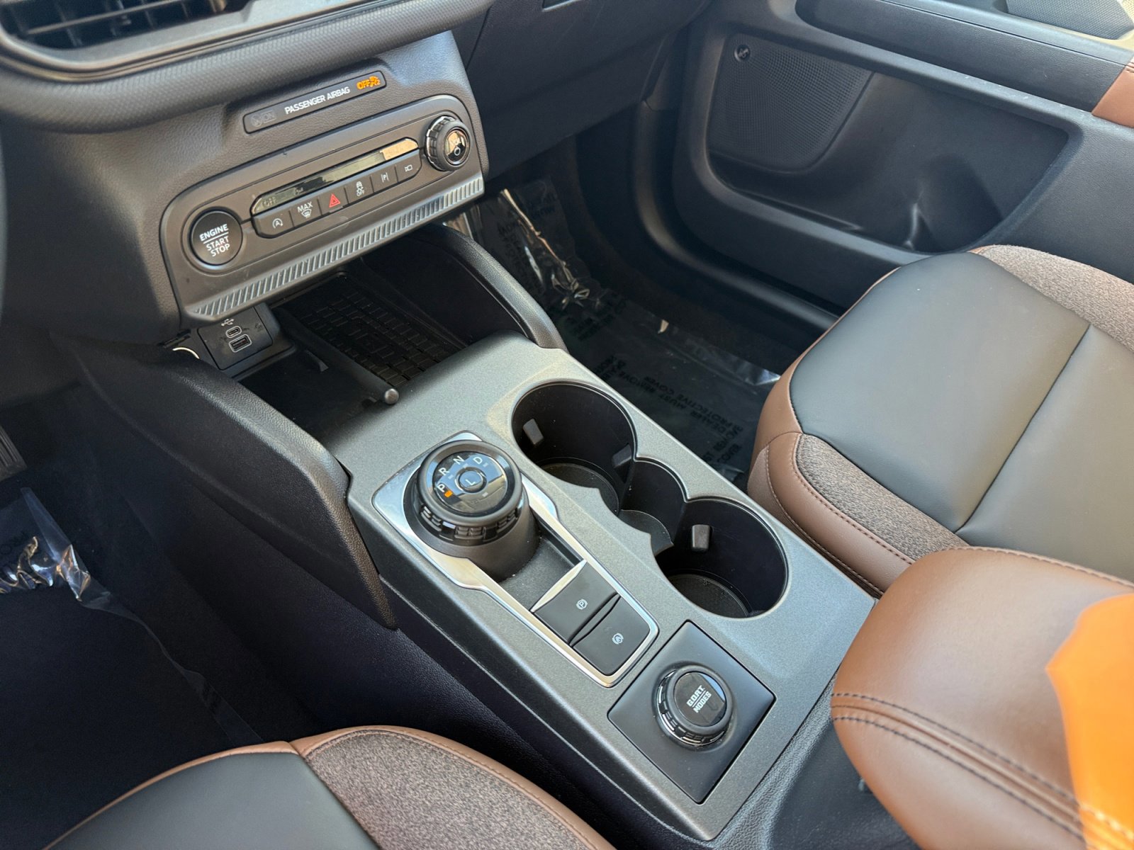 Certified 2025 Ford Bronco Sport Outer Banks w/ Outer Banks Tech Package+ image 13