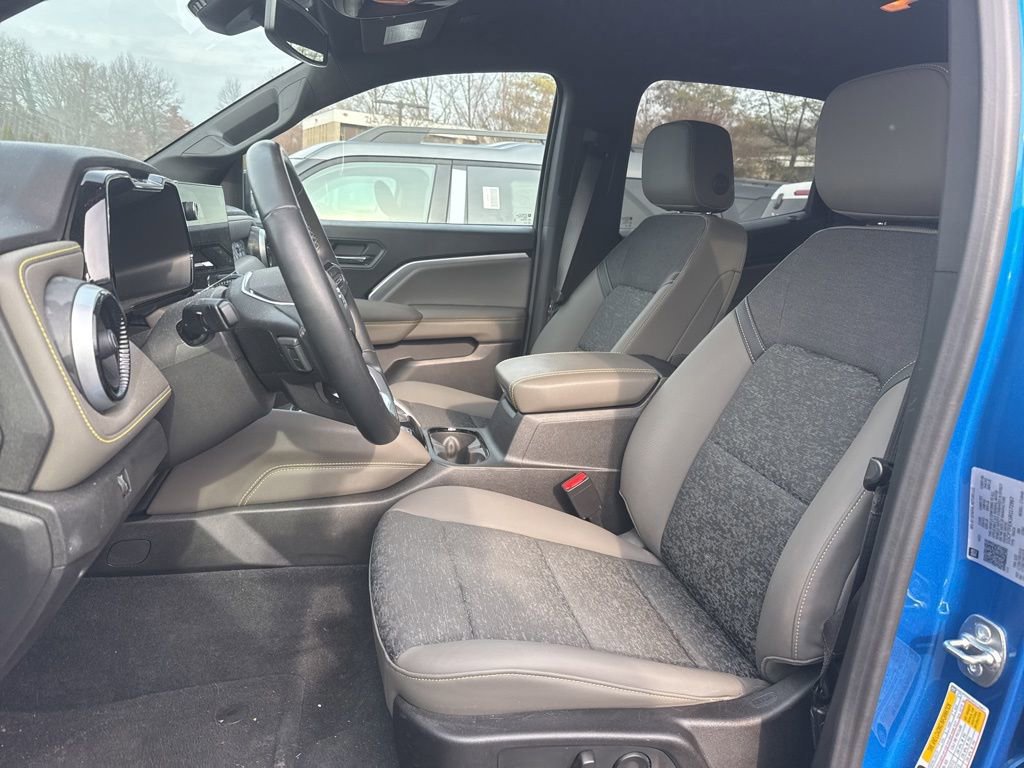 Used 2024 Chevrolet Colorado ZR2 w/ Safety Package image 6