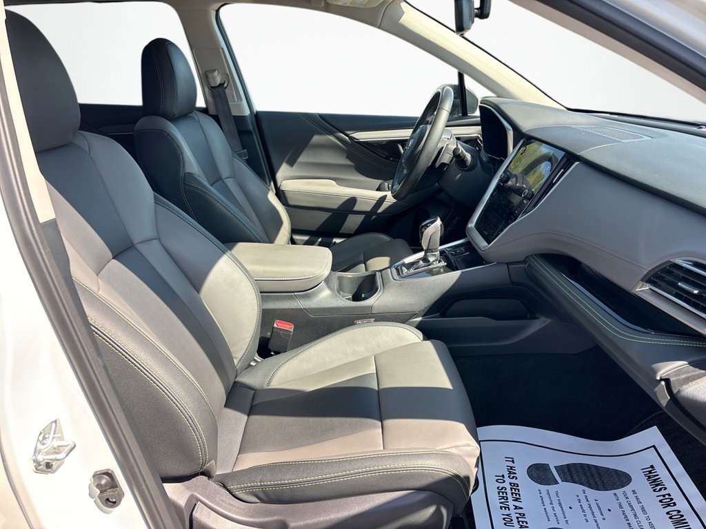 Used 2023 Subaru Outback Onyx Edition AWD/4WD image 13