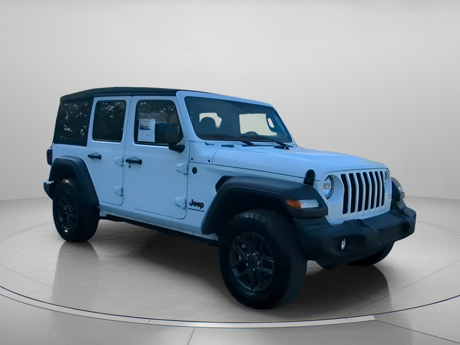 Used 2024 Jeep Wrangler Unlimited Sport AWD/4WD image 2