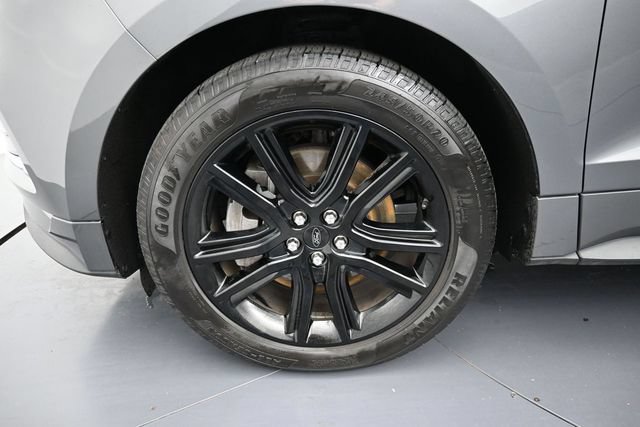 Certified 2021 Ford Edge ST-Line FWD image 9