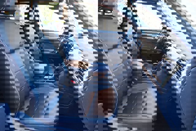 Used 2022 Volkswagen Atlas Cross Sport SE image 11