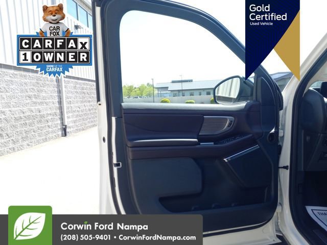 Certified 2025 Ford Expedition Platinum w/ Platinum Ultimate Package AWD/4WD image 12