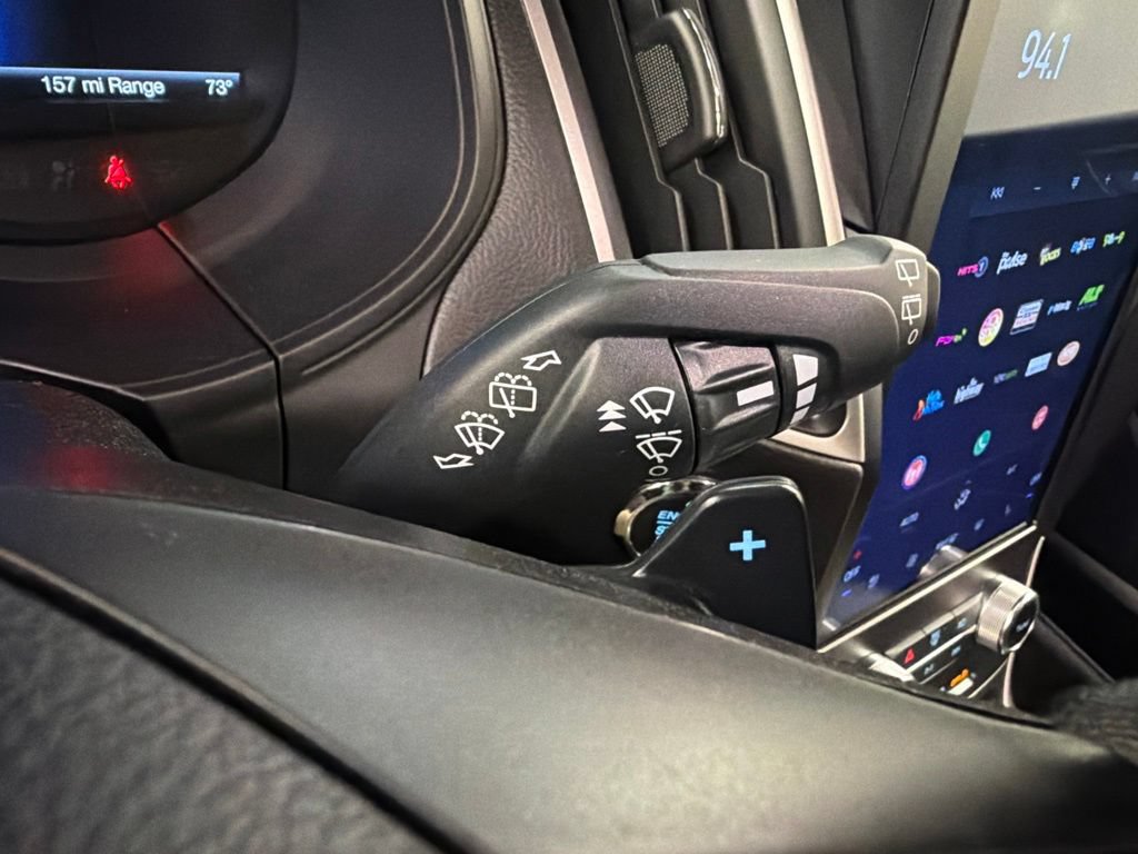 Certified 2024 Ford Edge SEL w/ Convenience Package AWD/4WD image 21