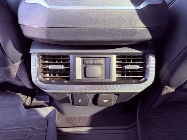 Certified 2023 Ford F150 Platinum w/ Equipment Group 701A High AWD/4WD image 26