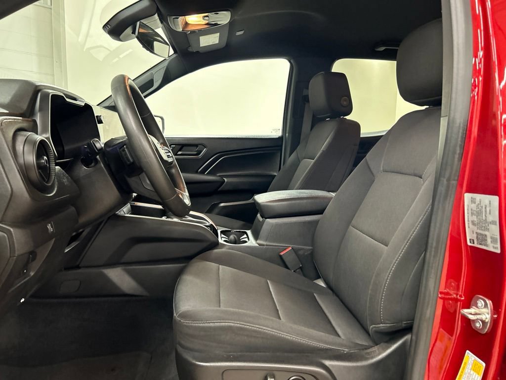 Used 2023 Chevrolet Colorado Trail Boss w/ Technology Package AWD/4WD image 11