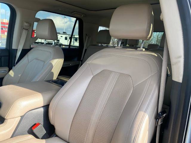 Certified 2024 Ford Expedition Limited image 11