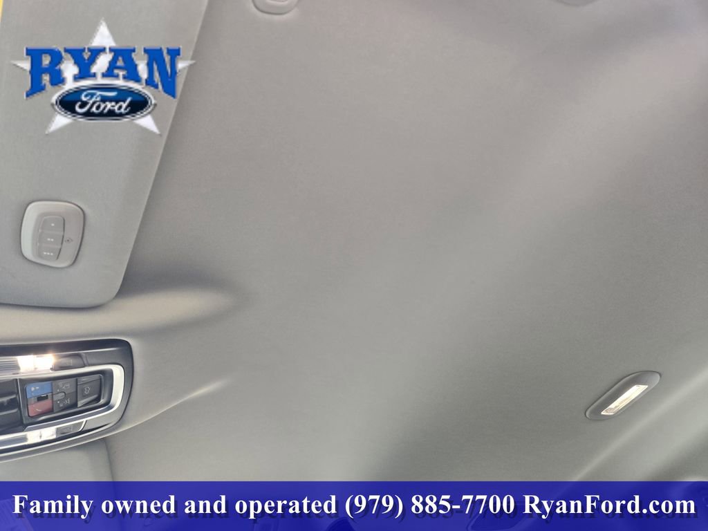 Used 2024 RAM 2500 Laramie w/ Safety Group AWD/4WD image 17