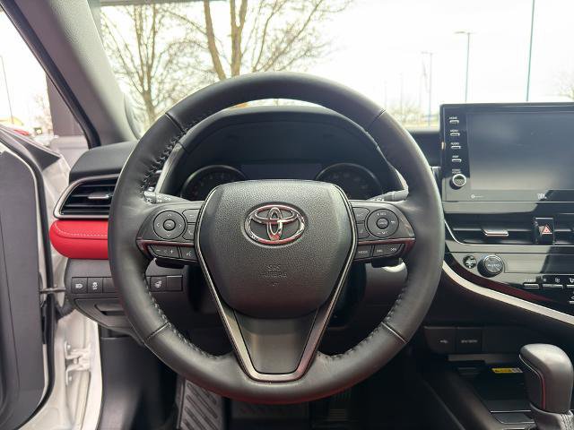 Used 2024 Toyota Camry XSE w/ Navigation Package image 22