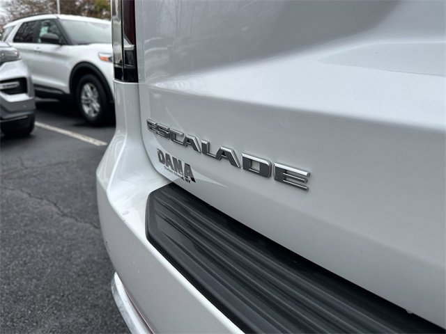 Used 2023 Cadillac Escalade ESV Premium Luxury w/ Performance Package image 50