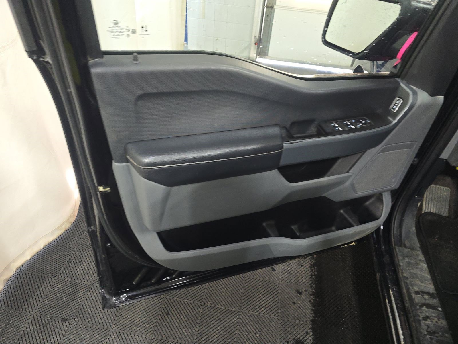 Certified 2022 Ford F150 XLT w/ Trailer Tow Package image 9