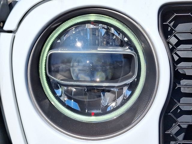 Used 2022 Jeep Wrangler Unlimited Rubicon 4xe w/ Cold Weather Group image 9