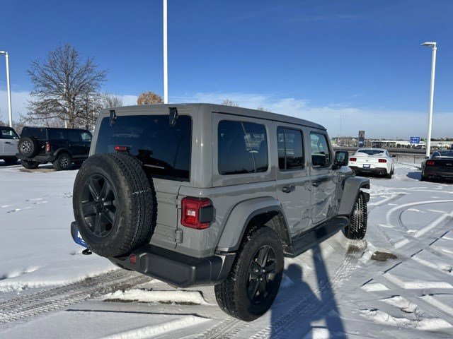 Used 2023 Jeep Wrangler Unlimited Sahara image 9