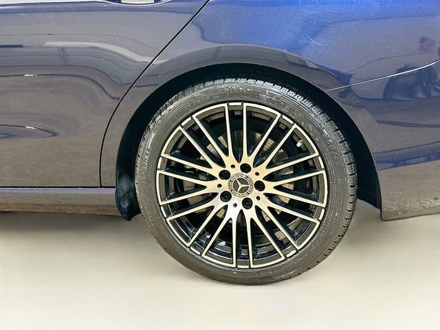 Used 2022 Mercedes-Benz C 300 4MATIC Sedan image 9