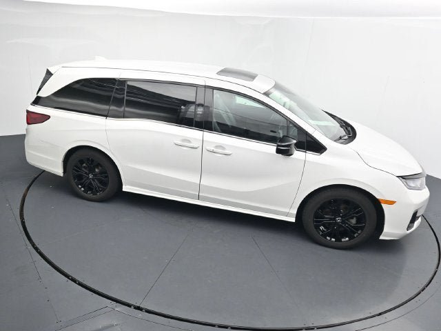 Used 2025 Honda Odyssey Sport-L image 37