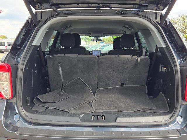 Certified 2022 Ford Explorer XLT image 13