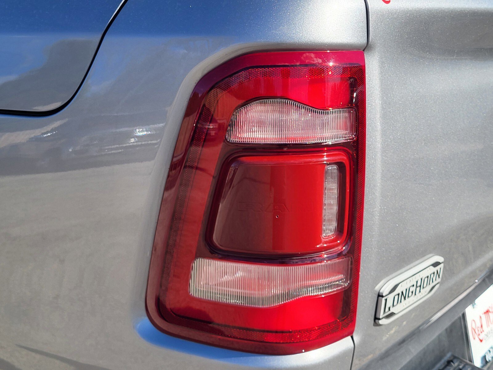 Used 2024 RAM 1500 Limited image 9