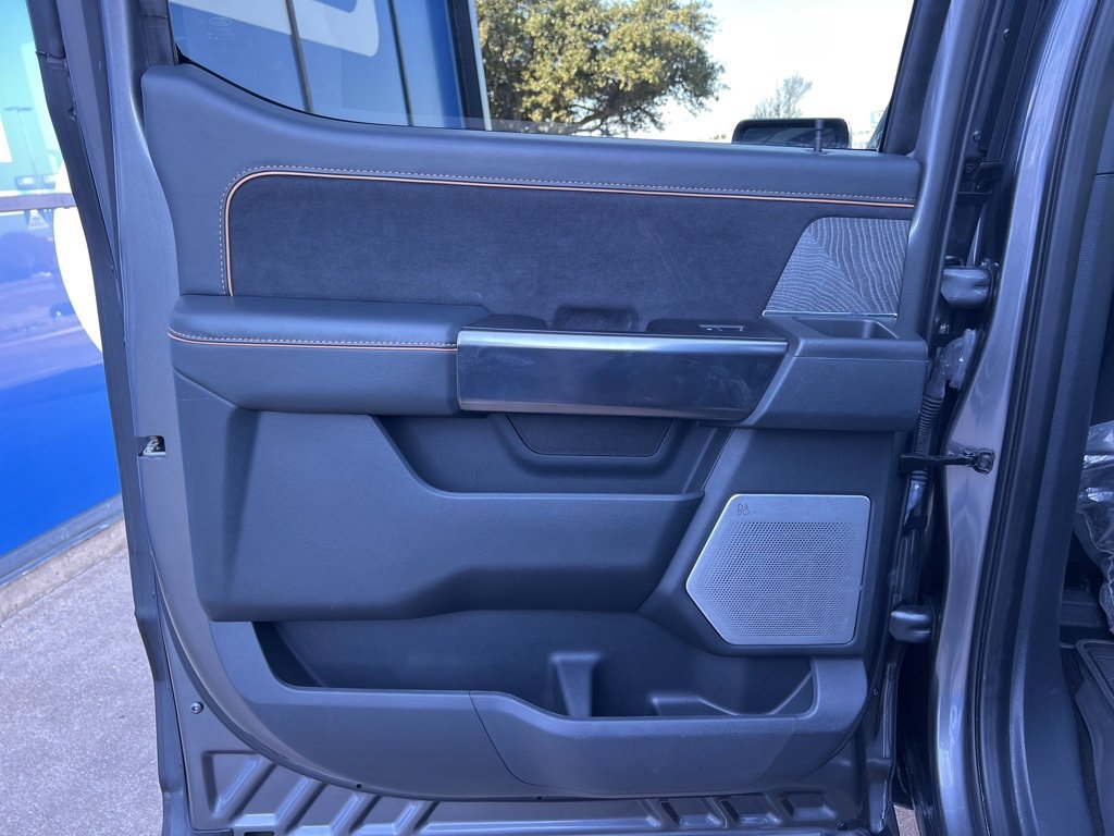 Certified 2021 Ford F150 Platinum w/ Equipment Group 701A High image 17