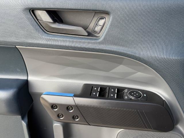 Certified 2025 Ford Maverick Lobo AWD/4WD image 25