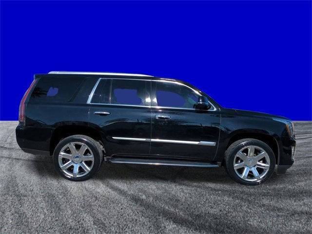 Used 2018 Cadillac Escalade Premium Luxury image 6