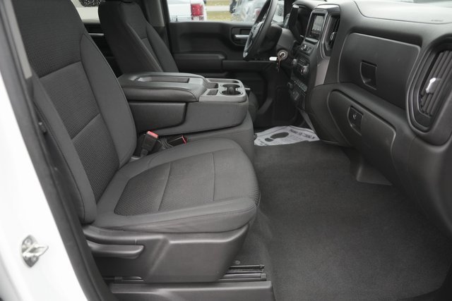 Used 2020 Chevrolet Silverado 1500 Custom w/ Custom Value Package image 18