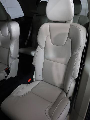 Used 2023 Volvo XC90 B6 Ultimate w/ Protection Package Premier AWD/4WD image 11