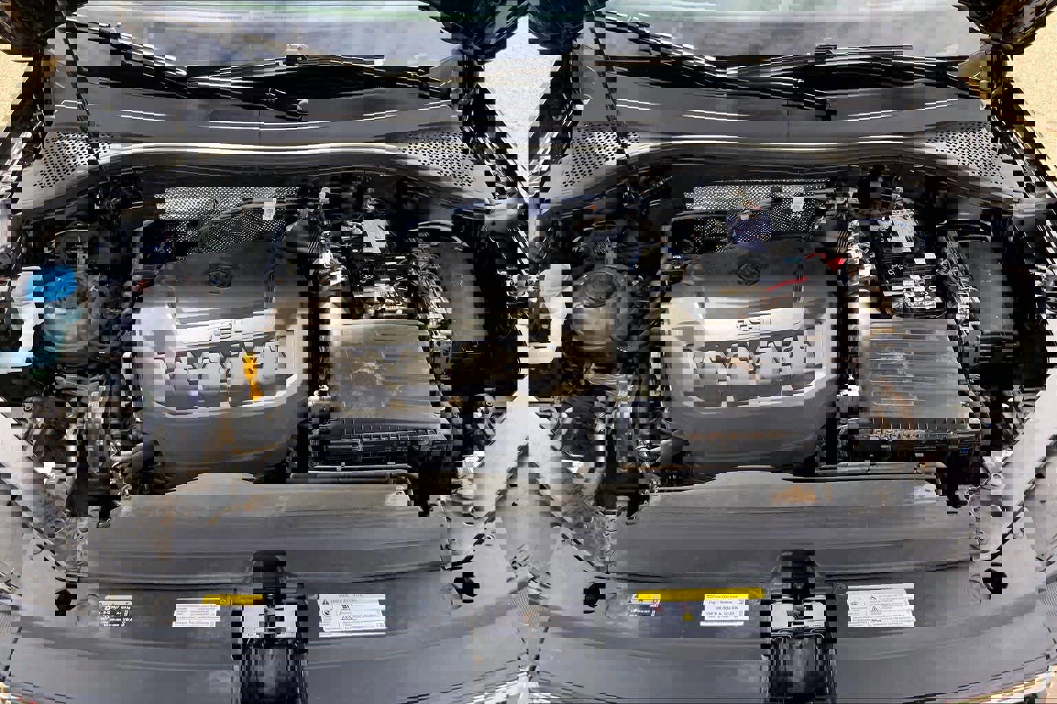 Used 2024 Volkswagen Tiguan SE R-Line image 31