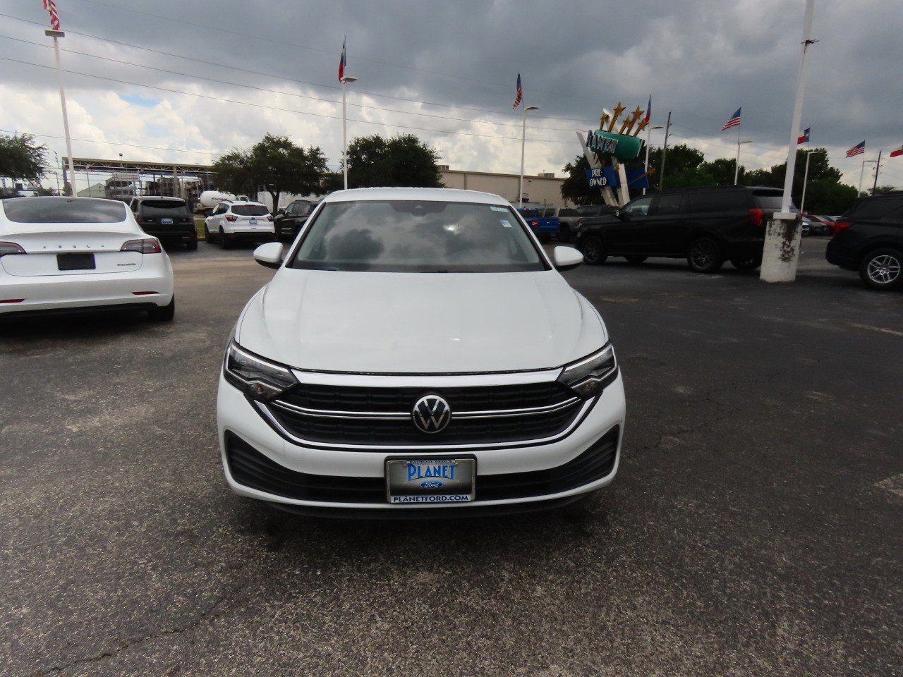 Used 2024 Volkswagen Jetta S image 8