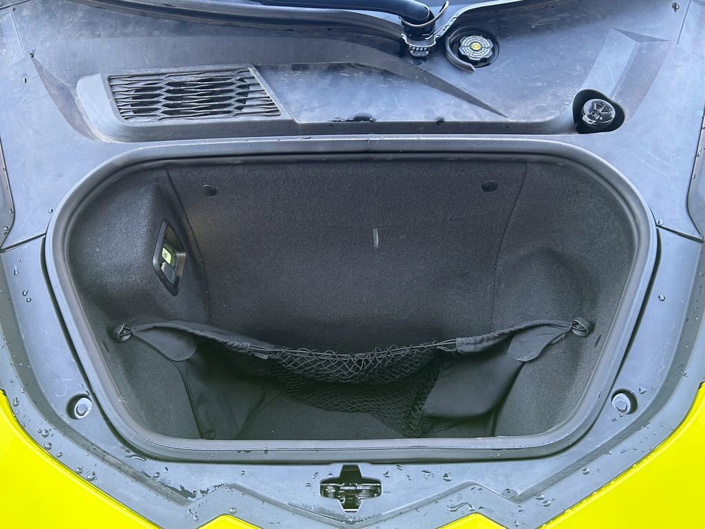 Used 2021 Chevrolet Corvette Stingray Premium Cpe w/ Z51 Performance Package image 23