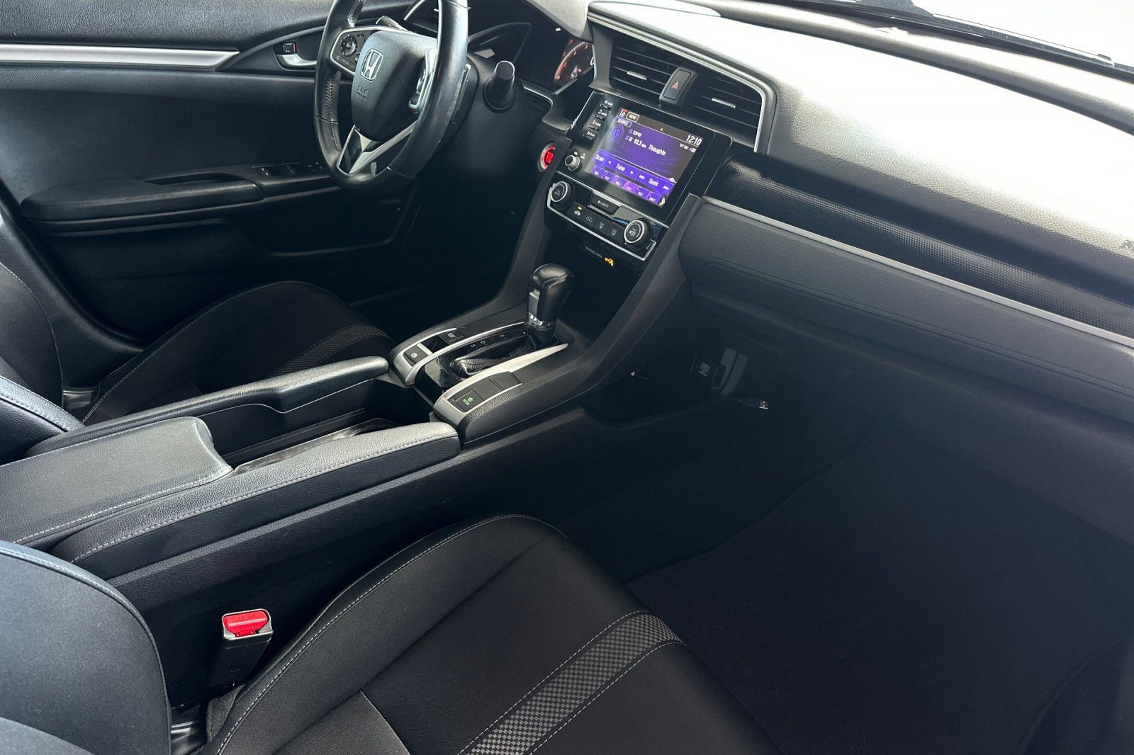 Used 2020 Honda Civic Sport image 14