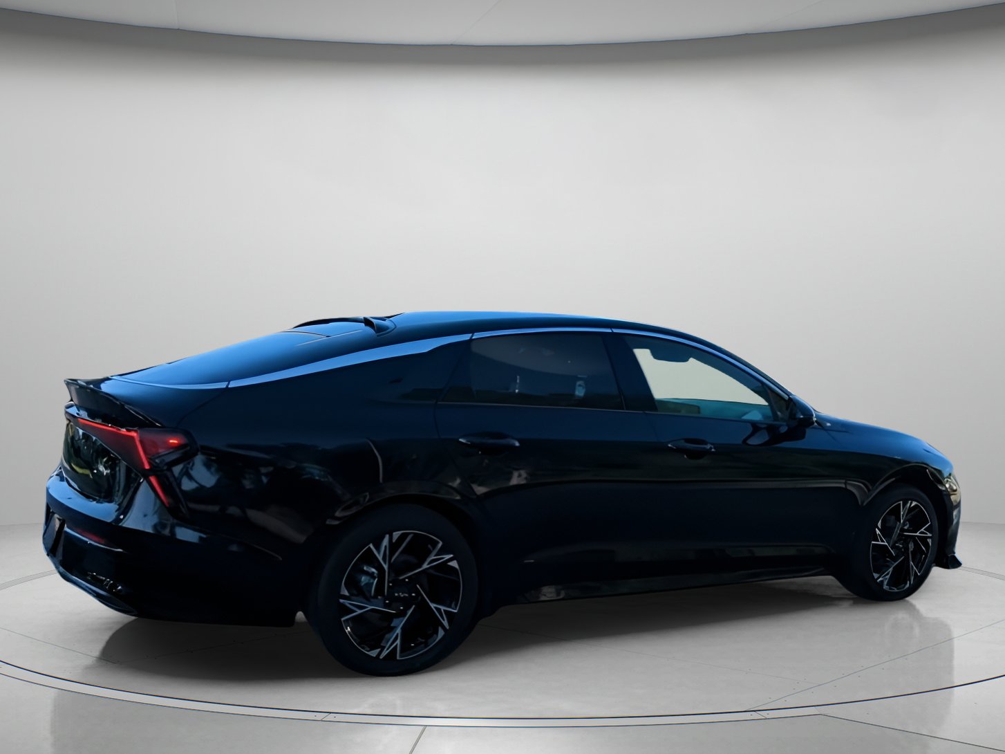 Used 2025 Kia K5 GT-Line w/ GT-Line Premium Package AWD/4WD image 29