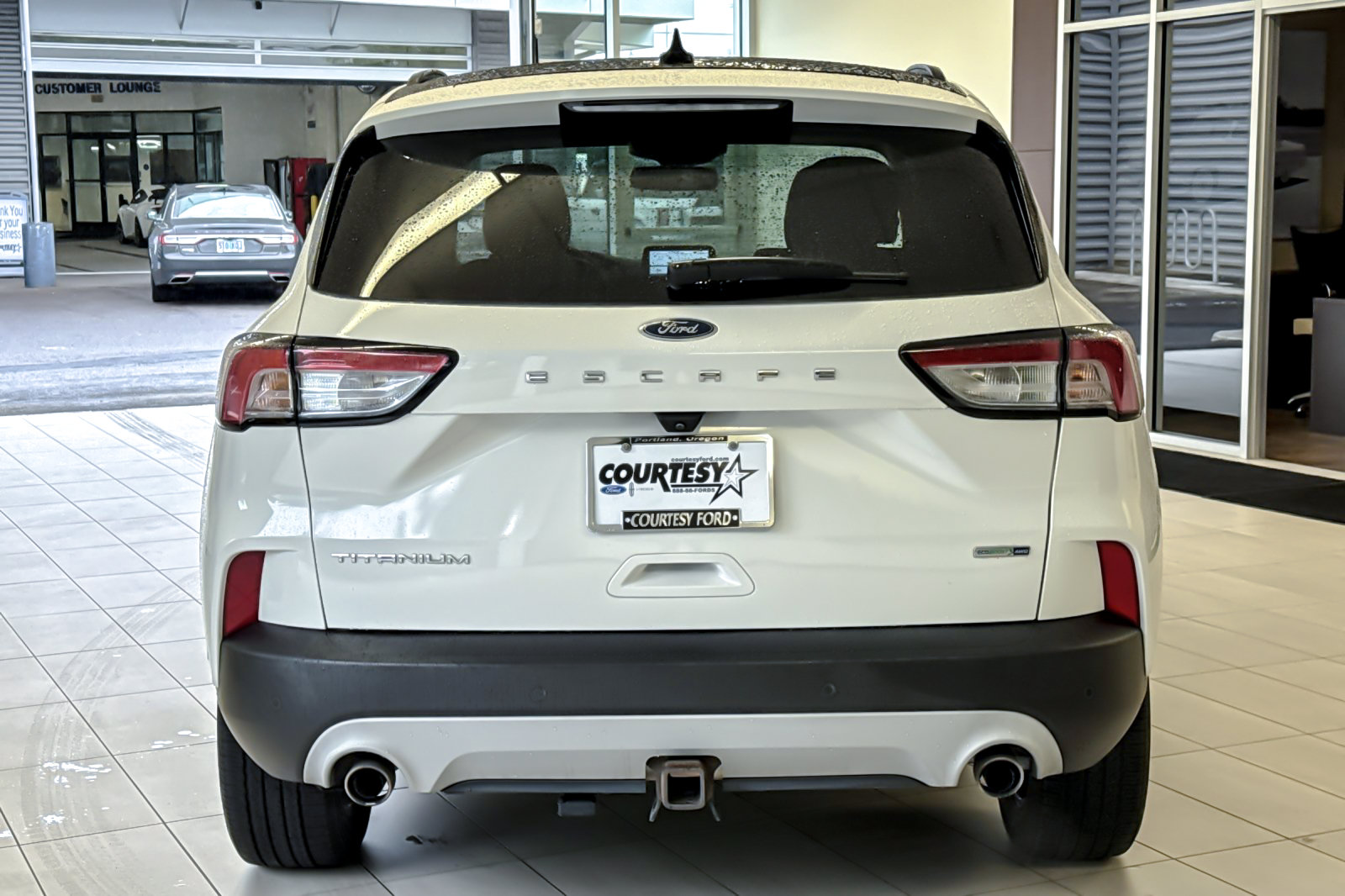 Certified 2020 Ford Escape Titanium AWD/4WD image 5