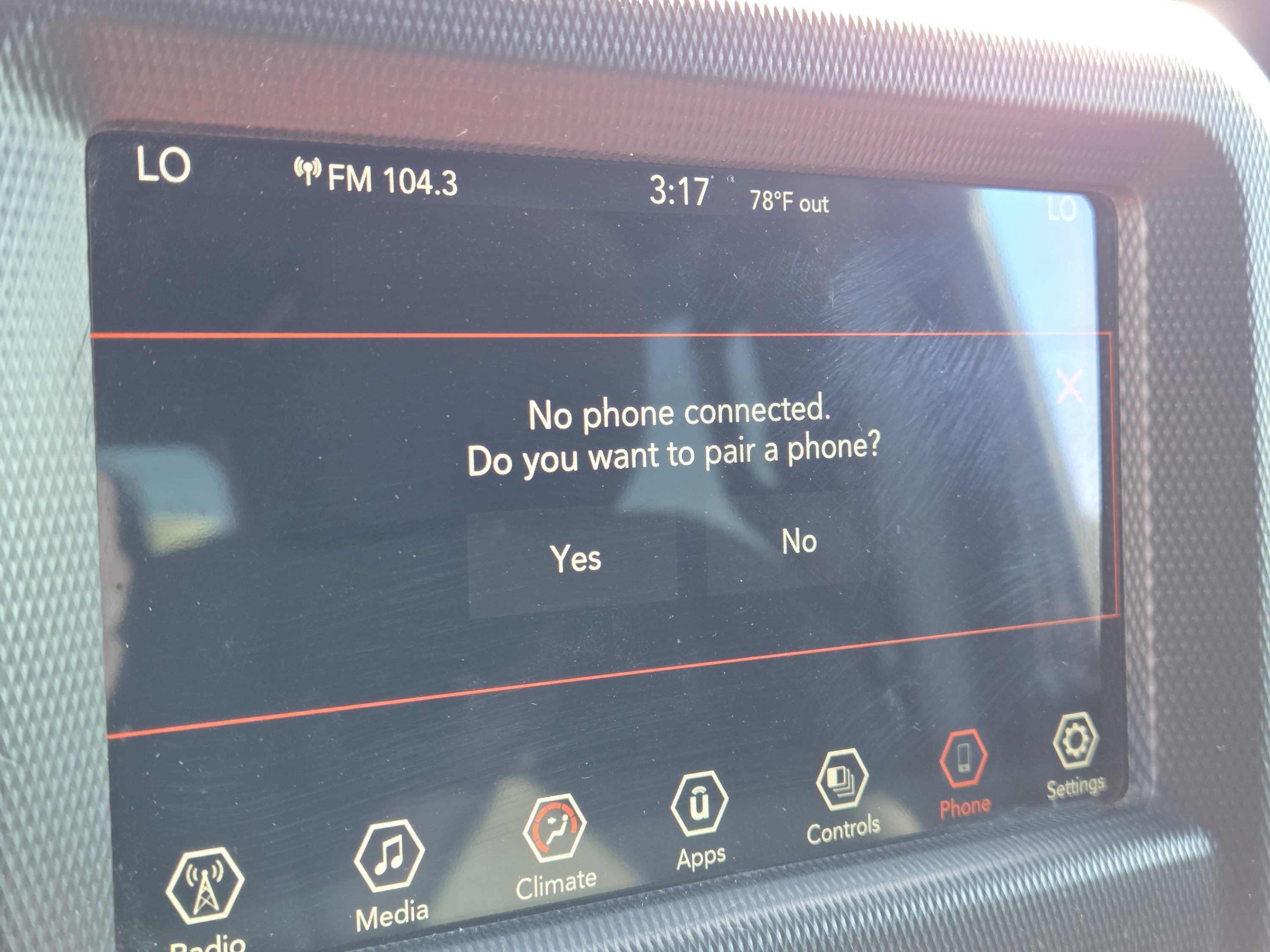 Used 2022 Jeep Gladiator Sport AWD/4WD image 9