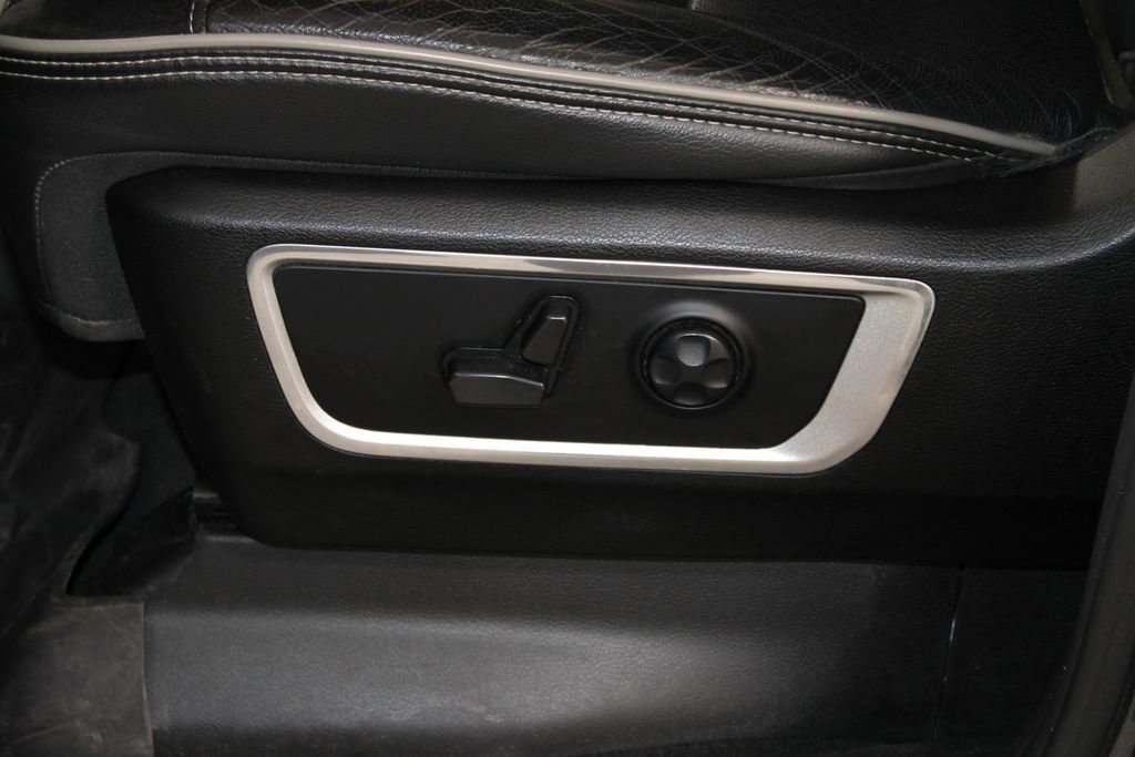 Used 2021 RAM 1500 Laramie RWD image 22