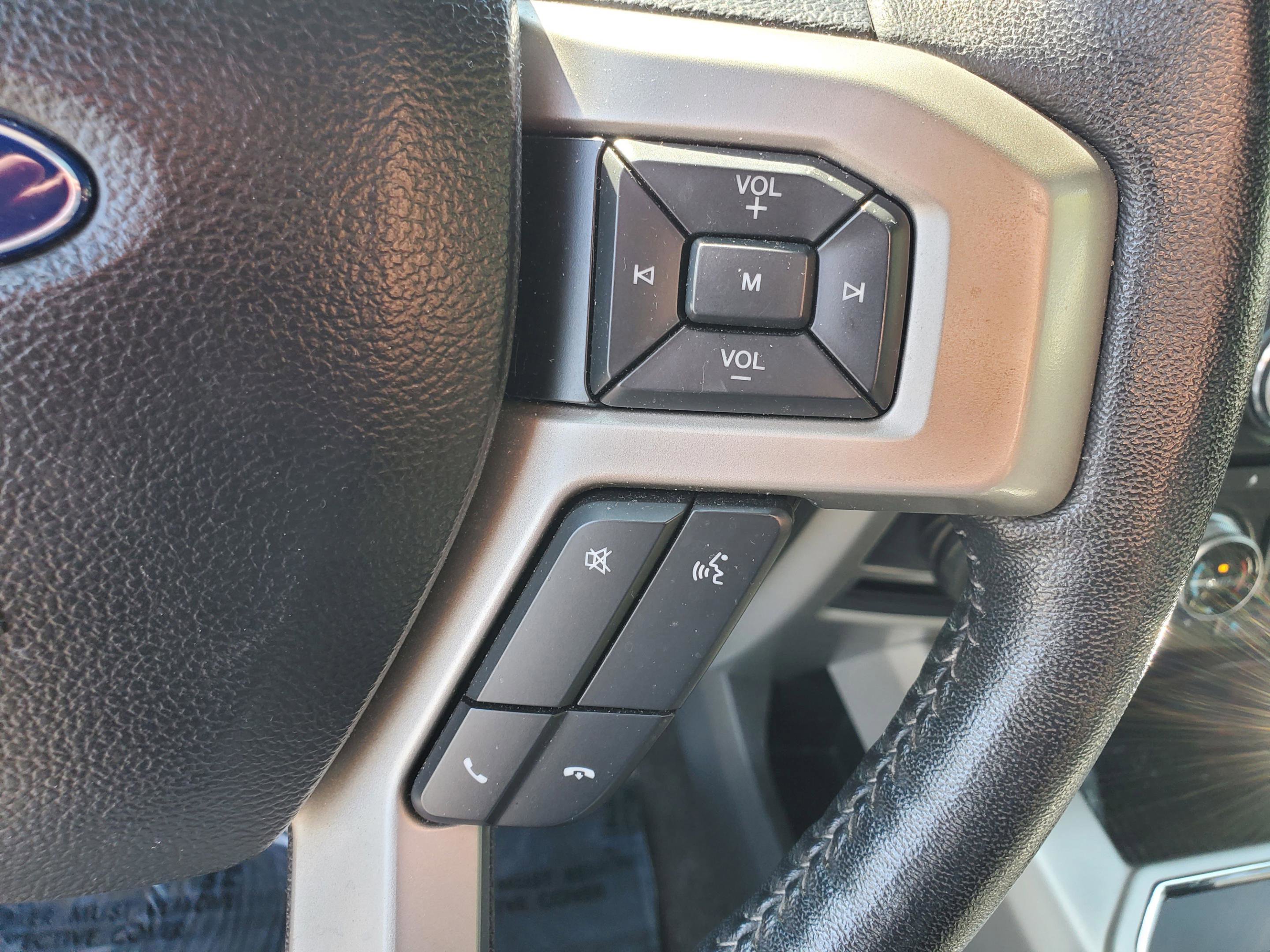 Certified 2018 Ford F150 Lariat w/ Equipment Group 502A Luxury AWD/4WD image 24